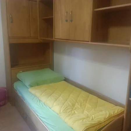 Schwabinglive Bed & Breakfast Munich