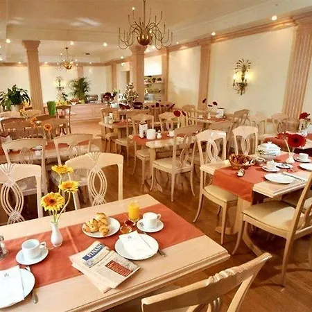 Adria Hotel Munich