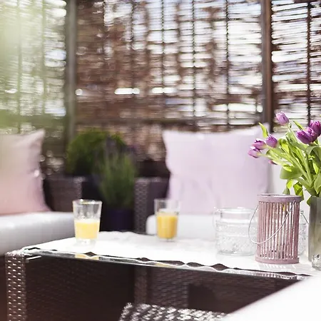 Concept Living Serviced Aparthotel Munich