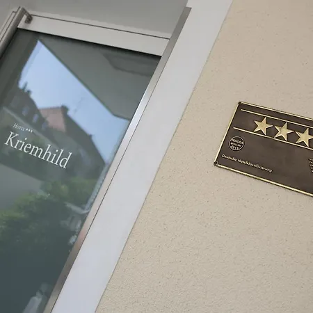 Hotel Kriemhild Am Hirschgarten