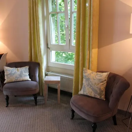 Gæstehus Am Schlosspark 3*