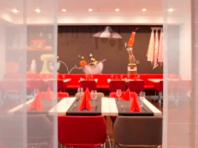 Ibis West Hotel 3*