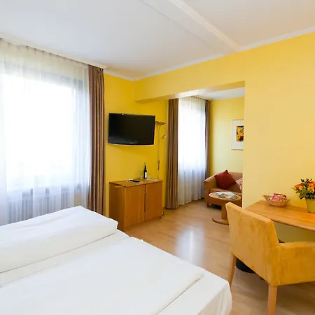 Hotel Parkhotel Im Lehel By Blattl Munich
