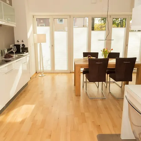 Paleo Finest Serviced 4* Munique