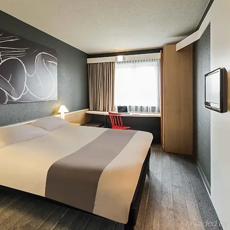 Ibis Parkstadt Schwabing 3* Munich