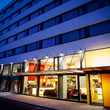 Hotel - Leuchtenbergring By Ihg 4*