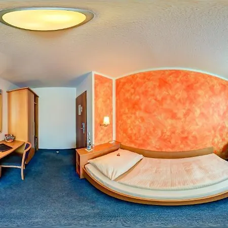 Graf Lehndorff Hotel Munich