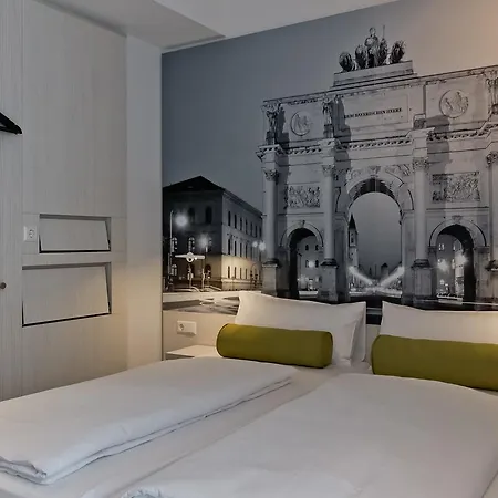 Super 8 By Wyndham West Ξενοδοχείο 3*