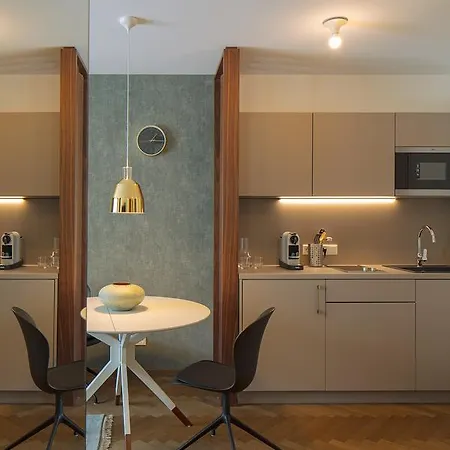 Dd Serviced Aparthotel 2*