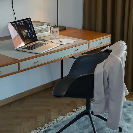 دي دي سويتس المخدومة ميونيخ