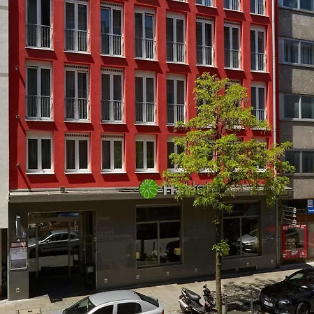 H+ Hotel