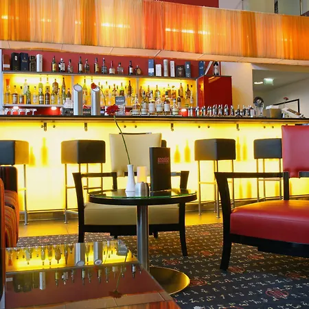 - Leuchtenbergring By Ihg Hotel 4*