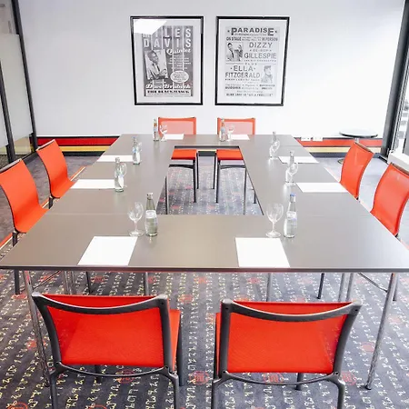 Hotel - Leuchtenbergring By Ihg