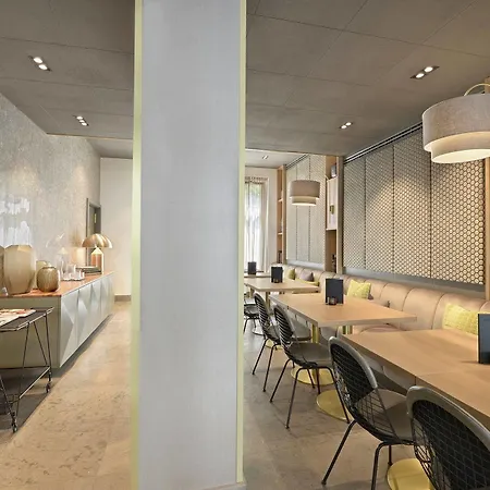 欧特罗b01酒店 酒店