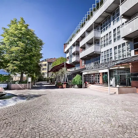 Apart Otel Living Am Olympiapark 3*