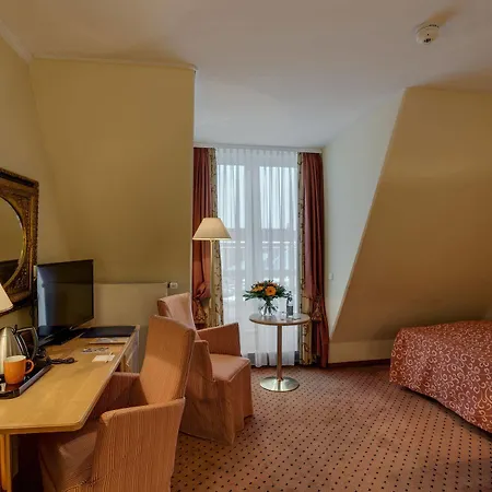 Hotel Awa Munich