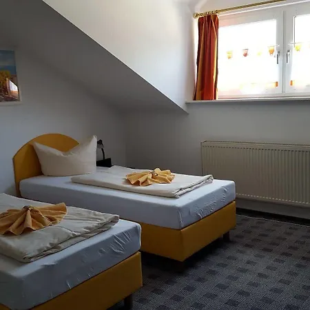Hotel Wasserburg 3*