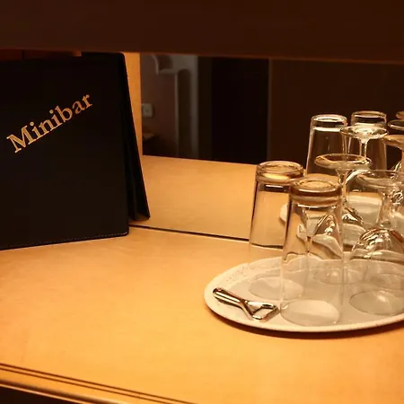 Ambiente Garni 3* Munich