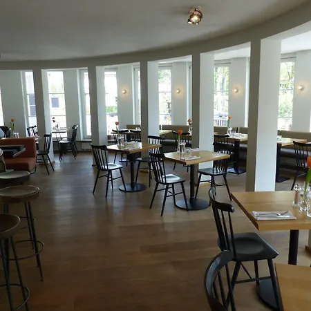 Prinz Myshkin Parkhotel Hotel 3*