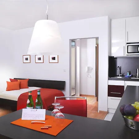 Frederics Schwabing Hotel Munich