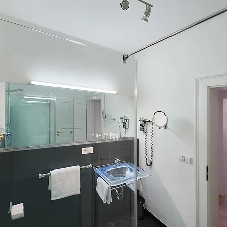 Deutsche Eiche 3* Munich