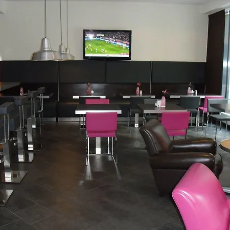 Hotel Novotel Parkstadt Schwabing Munich
