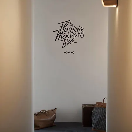 The Flushing Meadows 4*