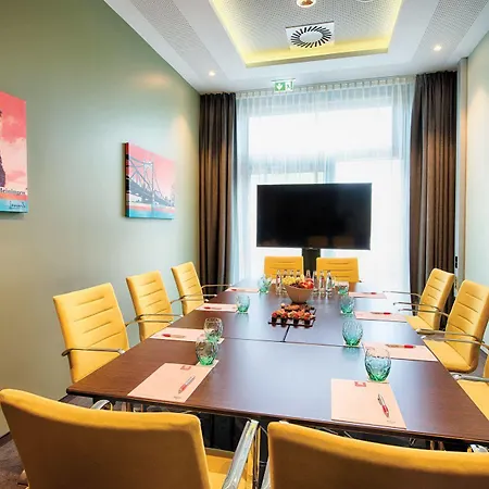 Leonardo East Hotel München