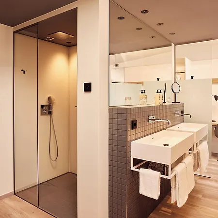 Schwabinger Wahrheit By Geisel 4* Munich