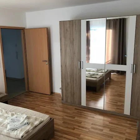 Sahara Falcon Aparthotel Mnichov