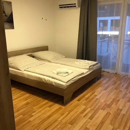 Sahara Falcon Aparthotel 3*