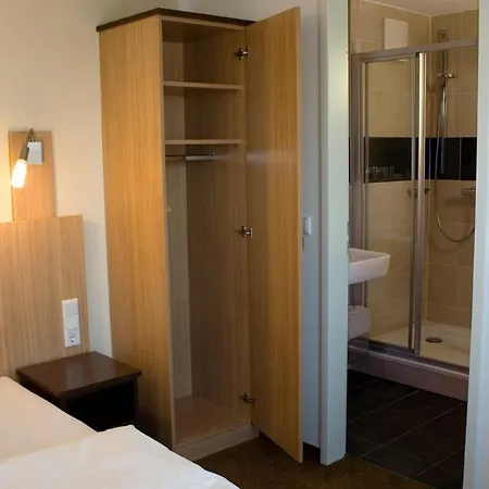 Hotel Ausbildungshotel St. Theresia Munich