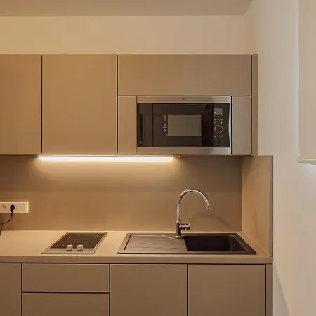 Aparthotel Dd Serviced 2*