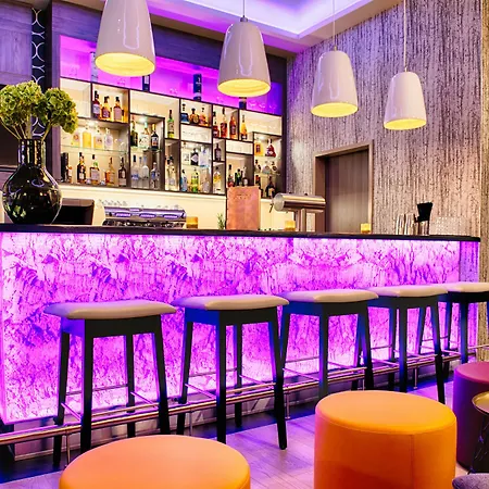 Hotel Leonardo East