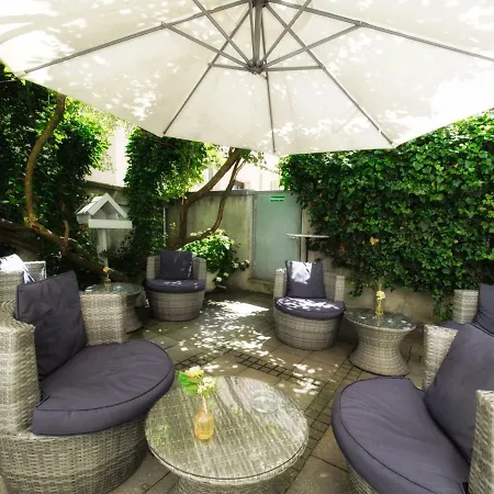 Kraft Hotell 3*