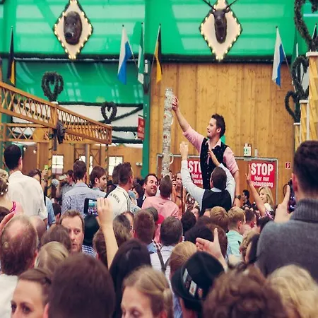 Oktoberfest Party 2*