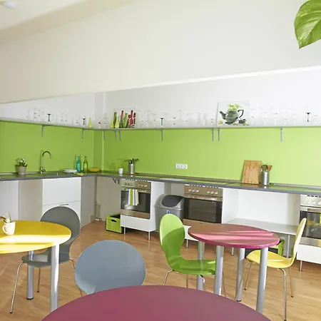 Pm-rooms Hostel *