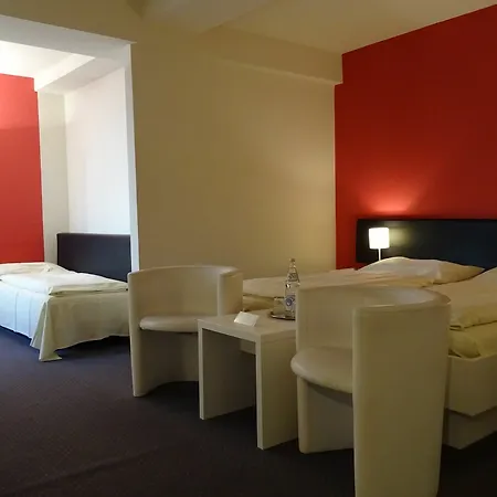 Brunnenhof Center 3* Munich