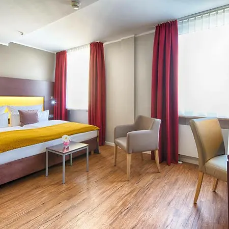 Hotel Leonardo Center 4*