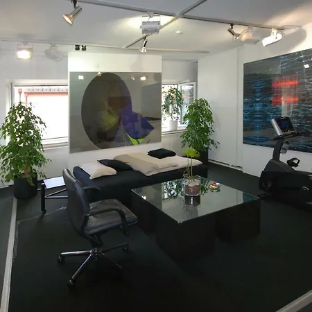 Artist Schwabing Apartment Munich