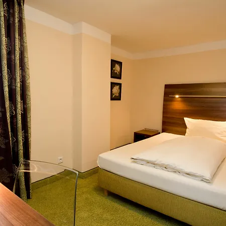 Hotel Saentis 3*
