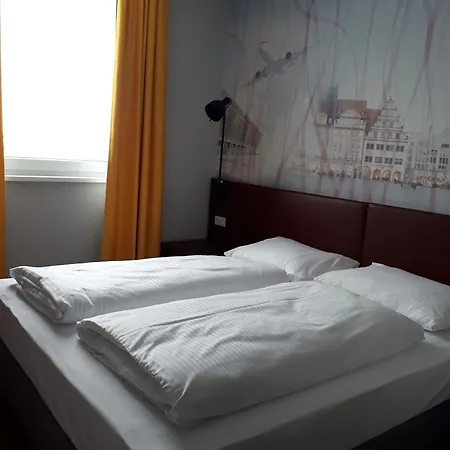 Campanile Sendling 3* Μόναχο