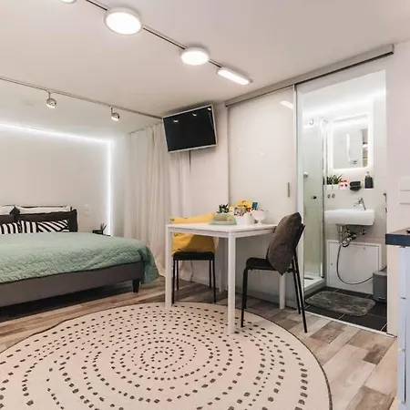 Souterrain Solln 20min Oktoberfest/zentrum Apartment *