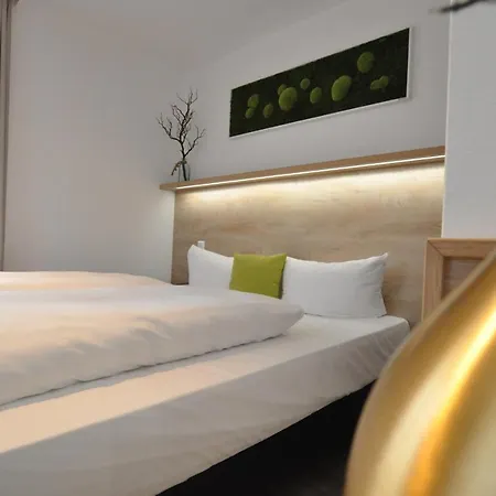 Perlach Allee By Blattl Hotel 3*