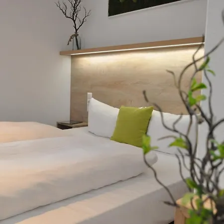 Hotel Perlach Allee By Blattl 3*