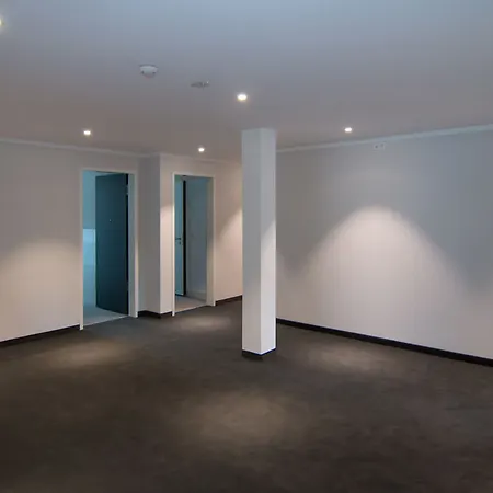 Bayer 89 Vi Vadi Hotel