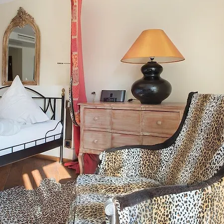 Hotel Deutsche Eiche 3*
