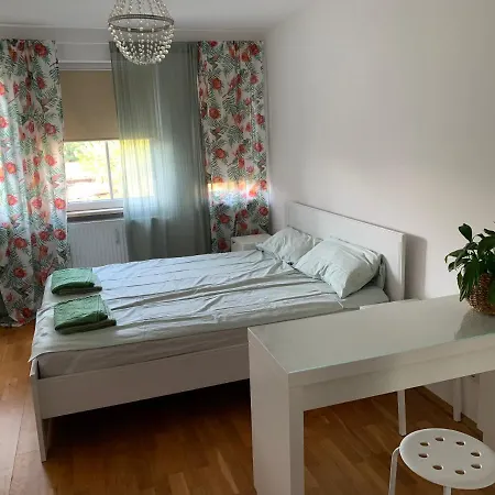 Apartment Feldmochinger Strasse 212 München