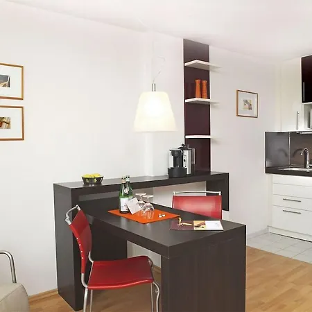 Frederics Schwabing Hotel 4*