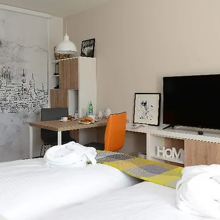 Frederics Schwabing Hotel 4*